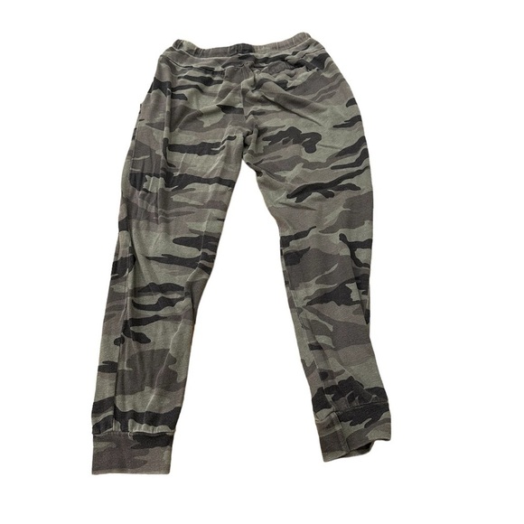 Splendid Supersoft Camo Jogger / Green / Size Small/ Ankle Length - Picture 5 of 11